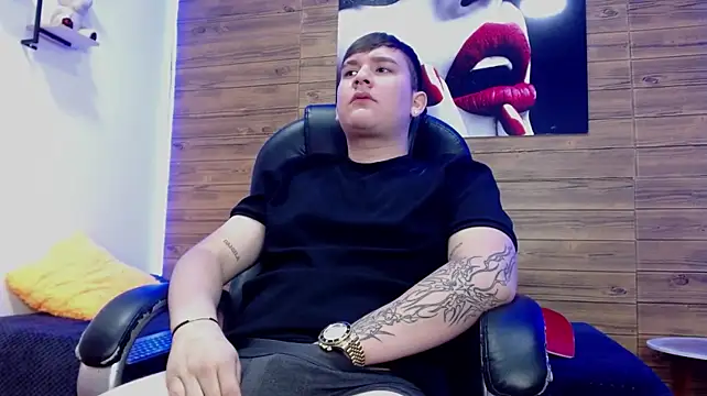 damian_miller7n Webbikameraesitys