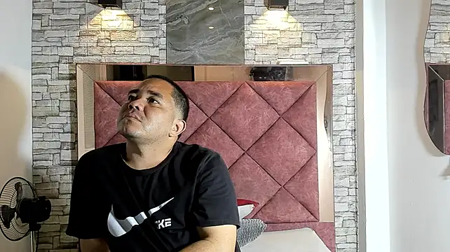 Isaac_Morgan Webcam-Show