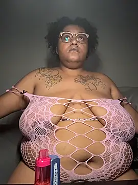 Mzkreamz512's Live XXX Chat