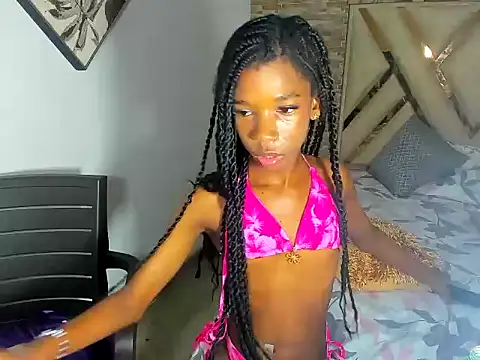 Little_ebonyx Show in webcam