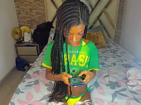 Little_ebonyx Шоу с уебкамера