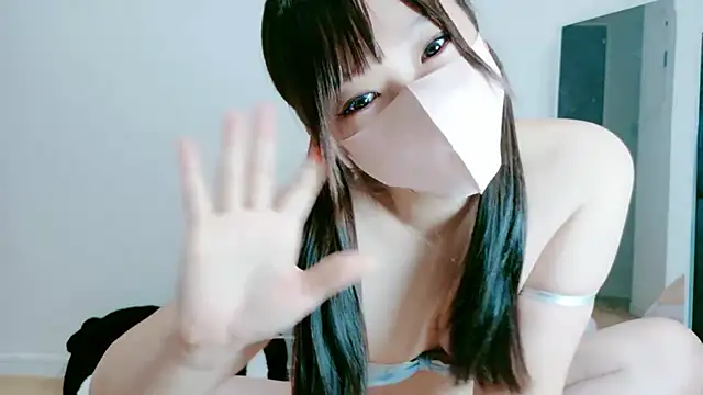 nanako-123's Live XXX Chat