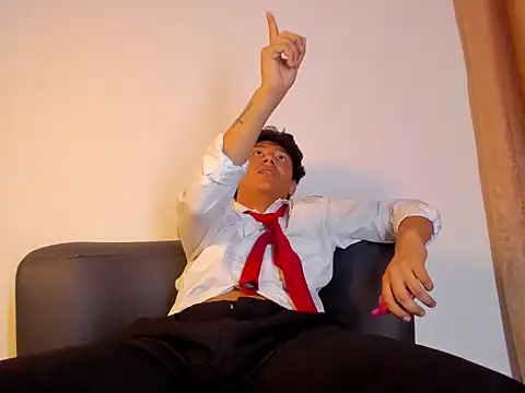 Show de cristhian_brown na webcam
