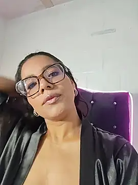 Chat +18 de Catha- ao vivo