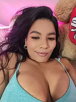 Catha- live XXX chat