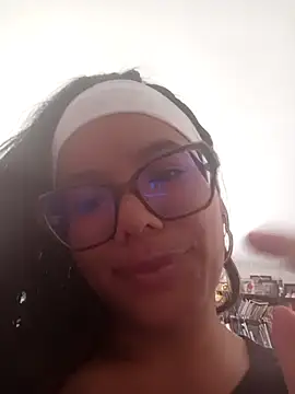 Catha-'s Live XXX Chat