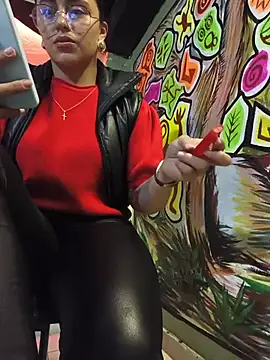 Luna_Rose1 webkamerás műsora