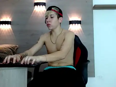 Gaeliitto webcam show