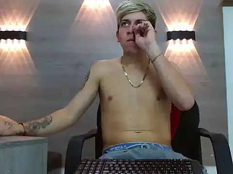 Gaeliitto's Webcam Show