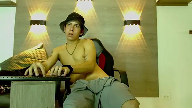 Gaeliitto Webcam Show