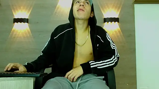 Gaeliitto webcam show