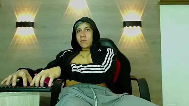 Gaeliitto webcam show