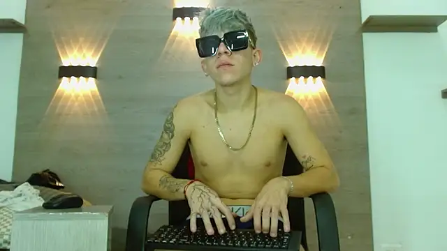 Gaeliitto's Webcam Show