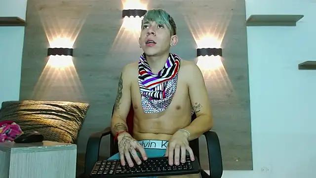 Gaeliitto webcam show