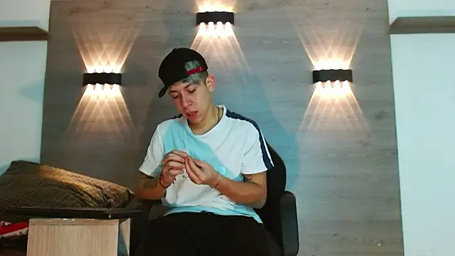 Show modela Gaeliitto na web-kameri