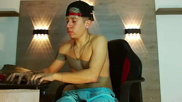 Gaeliitto webcam show