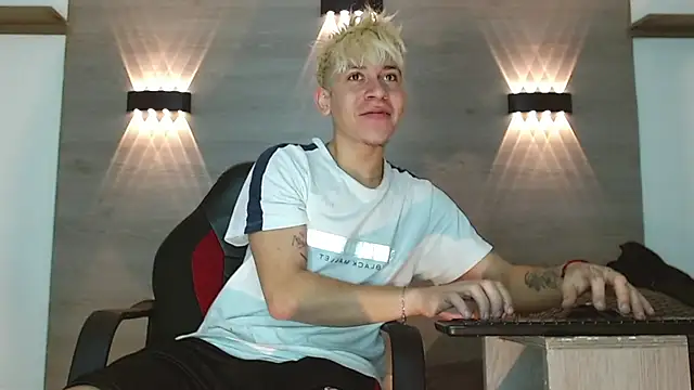 Gaeliitto's Webcam Show