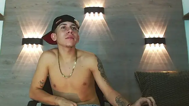 Gaeliitto Live XXX Chat