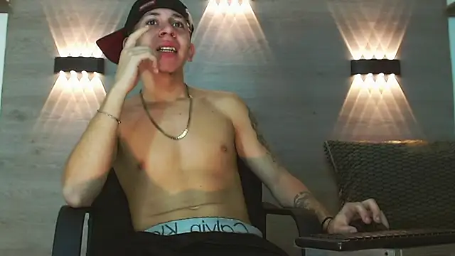 Gaeliitto's Webcam Show