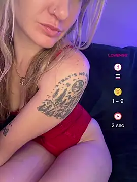 โชว์เว็บแคมของ tattedxxxmami