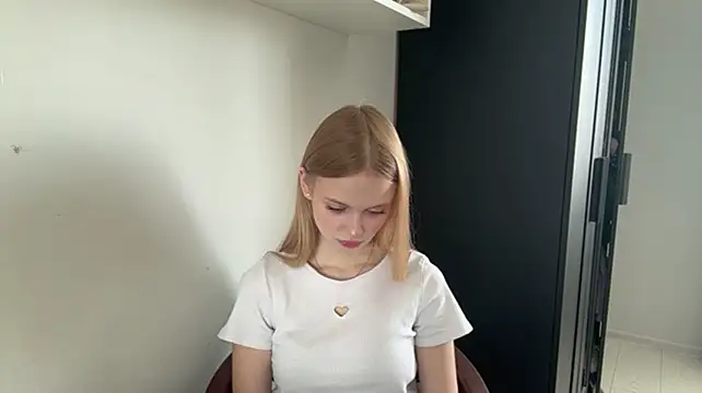 HelenaSuto 网络视讯表演