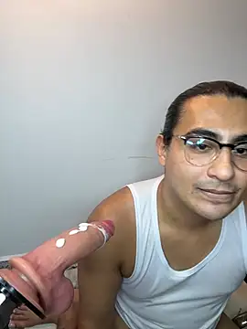 _Dylan_7 Show in webcam