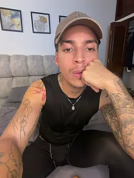 KAIRUIZ – webcam-show
