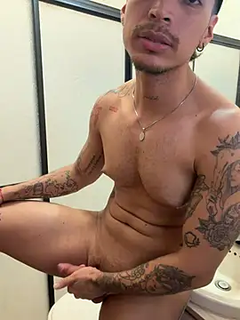 KAIRUIZ – webcam-show
