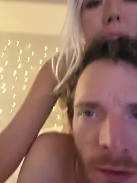CumPlayWithNina Webcam Show