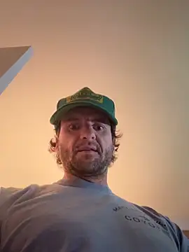 RattledGarbage Webcam show