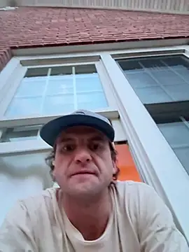 Show Webcam de RattledGarbage