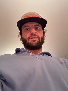 Show Webcam de RattledGarbage