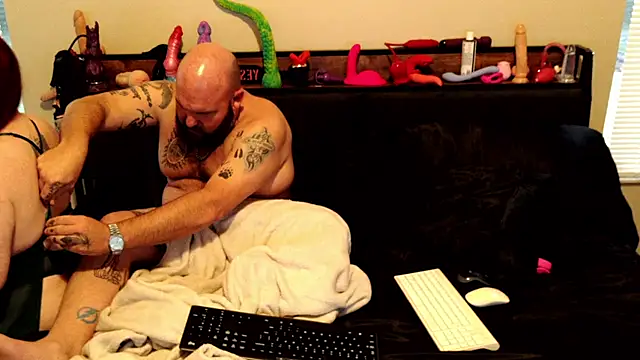 SHAWNandCHRISTIE Webcamshow