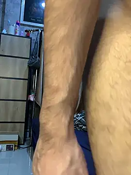 MikaRoseX webkamerás műsora