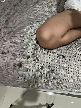 MikaRoseX Pertunjukan Webcam