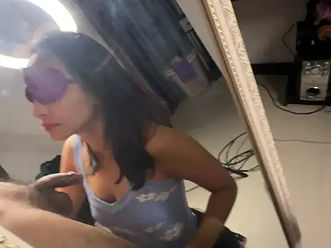 MikaRoseX 웹캠 쇼