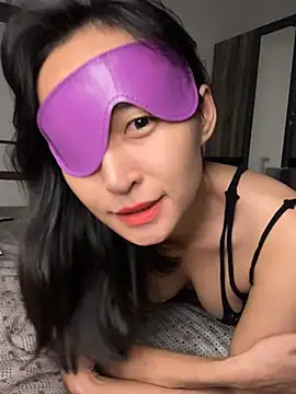 MikaRoseX Pertunjukan Webcam