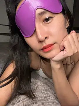 Pertunjukan Kamera Web MikaRoseX