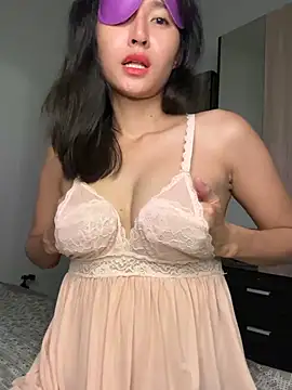 MikaRoseX Pertunjukan Webcam