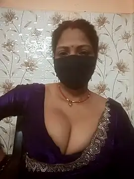 Pooja-121 – Live XXX-chat