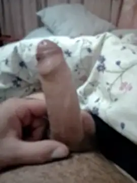 yur87 Show in webcam