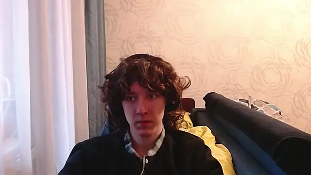 alek_trika webcam show