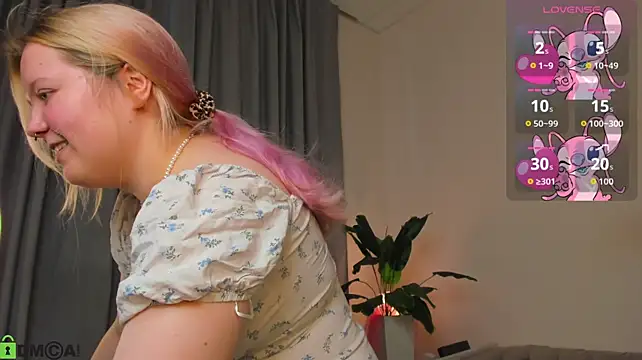 SunshyRose Show in webcam