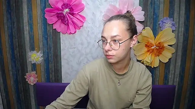 SteshaGlass Chat XXX live