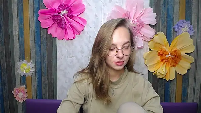 SteshaGlass Chat XXX in diretta