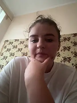 Show modela MandarinkaKiss21 na web-kameri