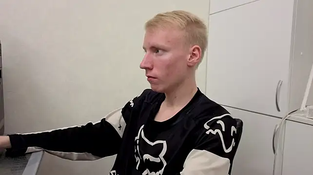 Katewow1n Webbikameraesitys