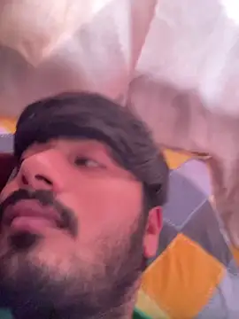 Show modela Bhavesh1211 na web-kameri