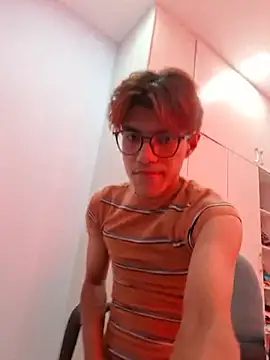 SizeHood Show Webcam