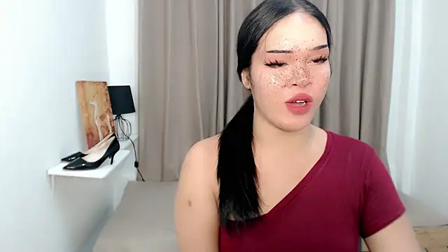 BrendaTaki – webcam-show